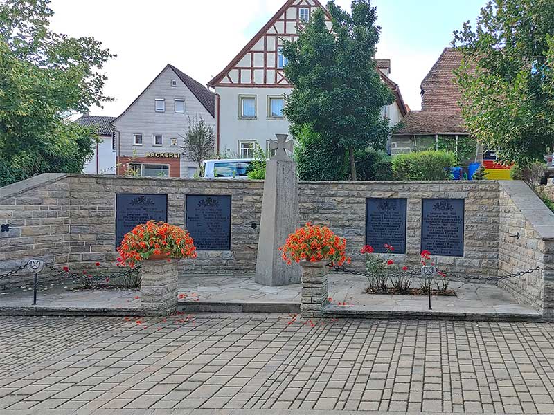 Gemeinde Oberdachstetten - Denkmal gefallene Soldaten